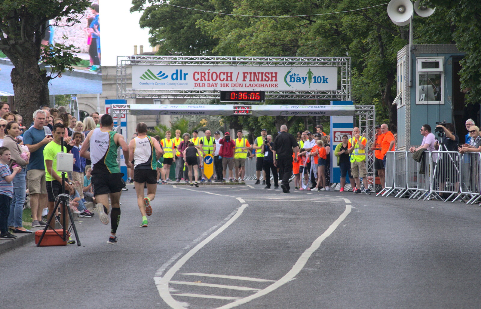 A sprint to the finish from The Dún Laoghaire 10k Run, County Dublin, Ireland - 6th August 2018
