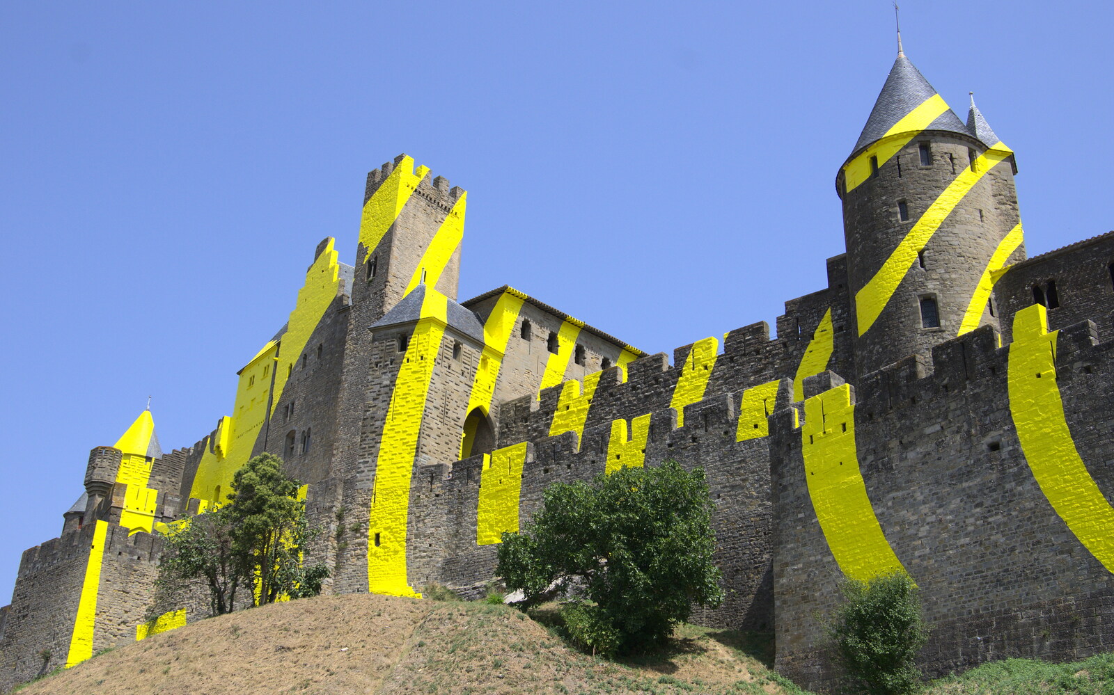 The further-out stripes are big from A Trip to Carcassonne, Aude, France - 8th August 2018