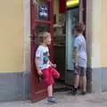 The boys hang around outside the pizza shack, A Trip to Carcassonne, Aude, France - 8th August 2018