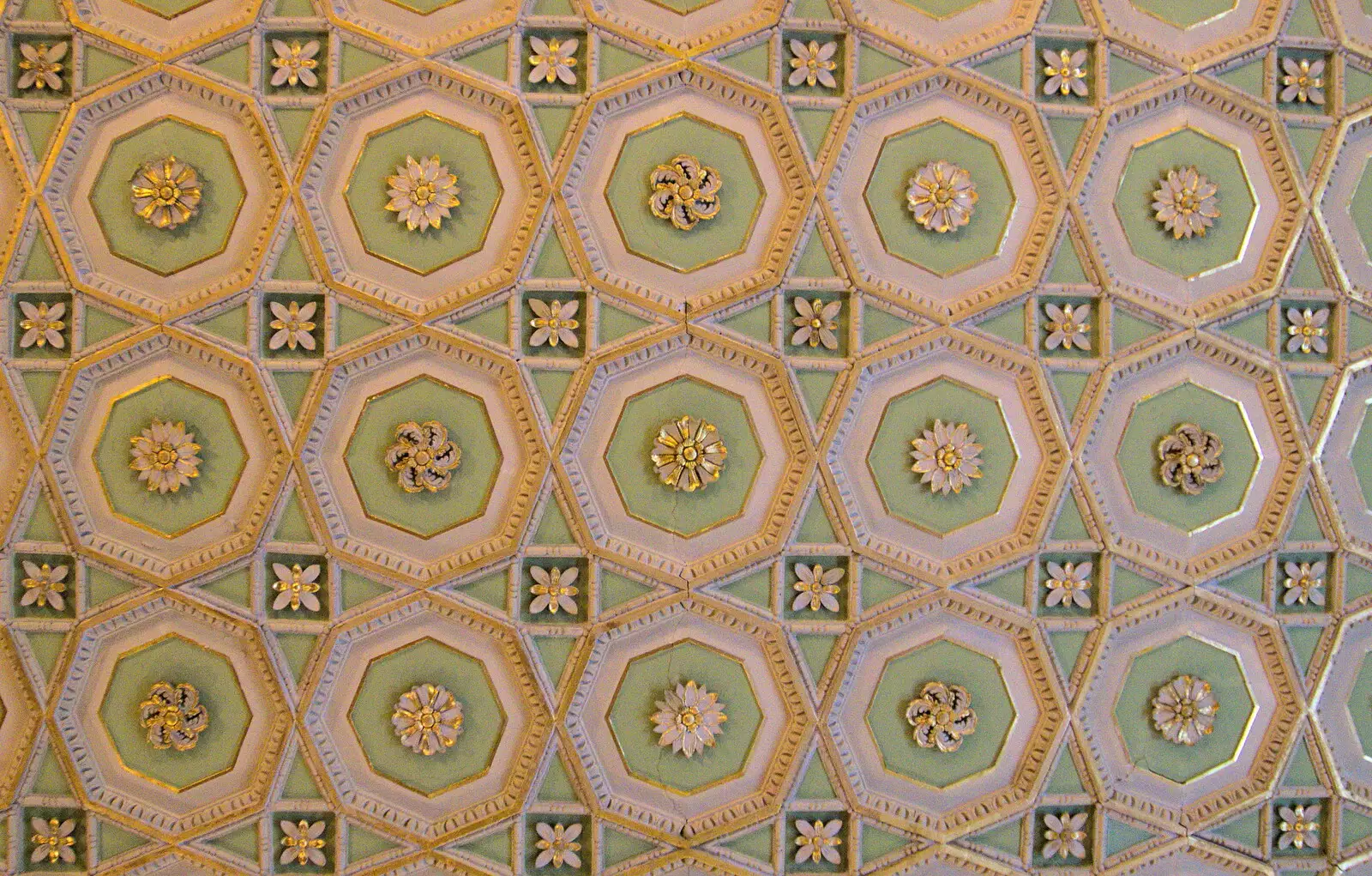 A repeating ceiling, from A Day at Warwick Castle, Warwickshire - 8th September 2018