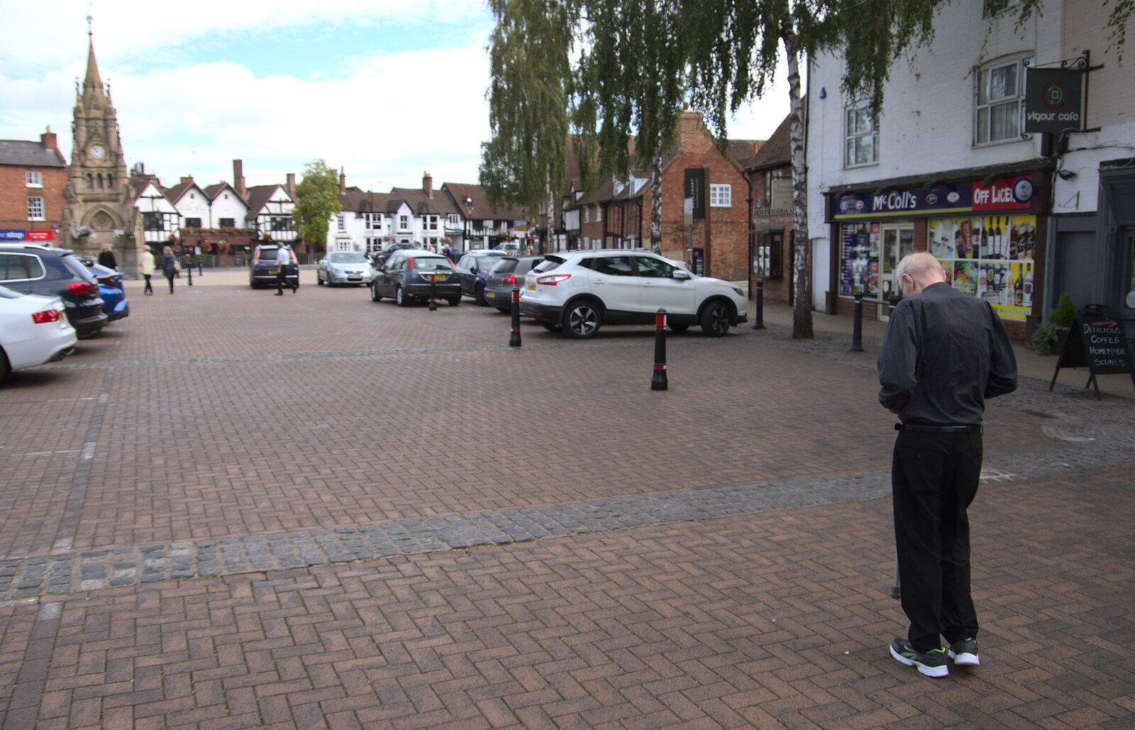 Grandad pauses to get a fag on from A Postcard from Stratford-upon-Avon, Warwickshire - 9th September 2018