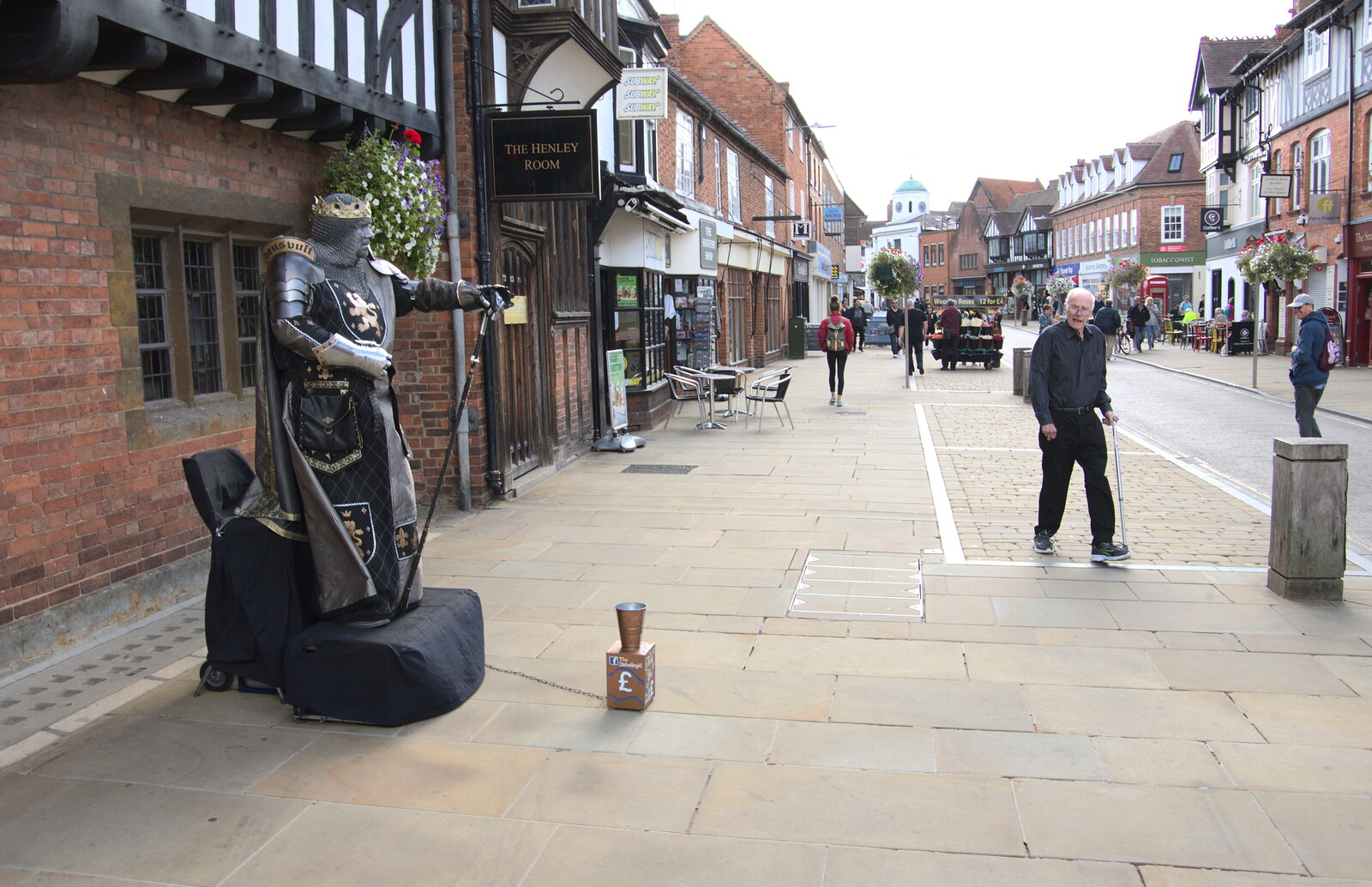 The knight points at the G-Unit from A Postcard from Stratford-upon-Avon, Warwickshire - 9th September 2018