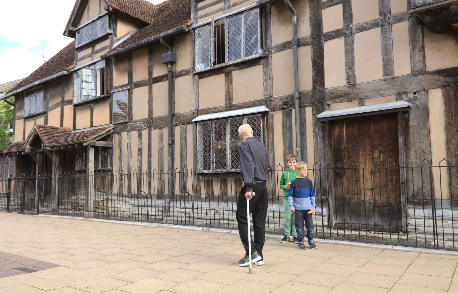 The boys outside William Shakespeare's house from A Postcard from Stratford-upon-Avon, Warwickshire - 9th September 2018