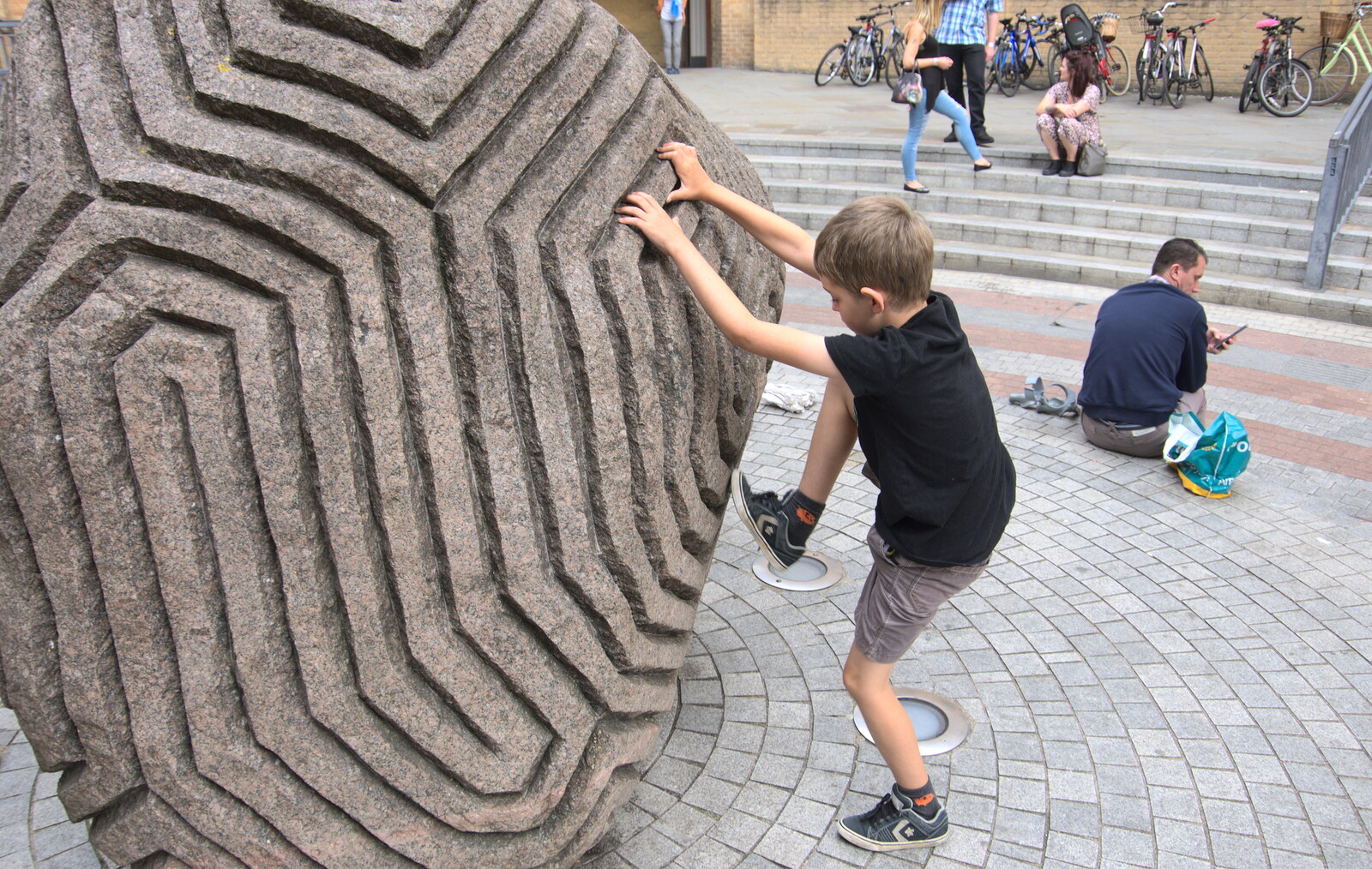 Fred climbs on a sculpture outside Carluccio's from The Retro Computer Festival, Centre For Computing History, Cambridge - 15th September 2018