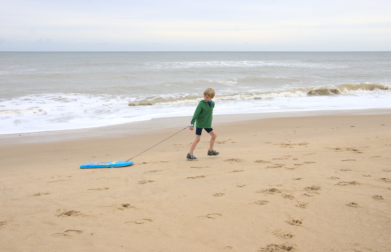 Harry drags his board around from An Optimistic Camping Weekend, Waxham Sands, Norfolk - 22nd September 2018