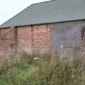 A derelict barn, An Optimistic Camping Weekend, Waxham Sands, Norfolk - 22nd September 2018