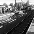 A train dumps all its passengers at Diss, Isobel and the Invidia Voices, Norwich Railway Station, Norfolk- 28th September 2018