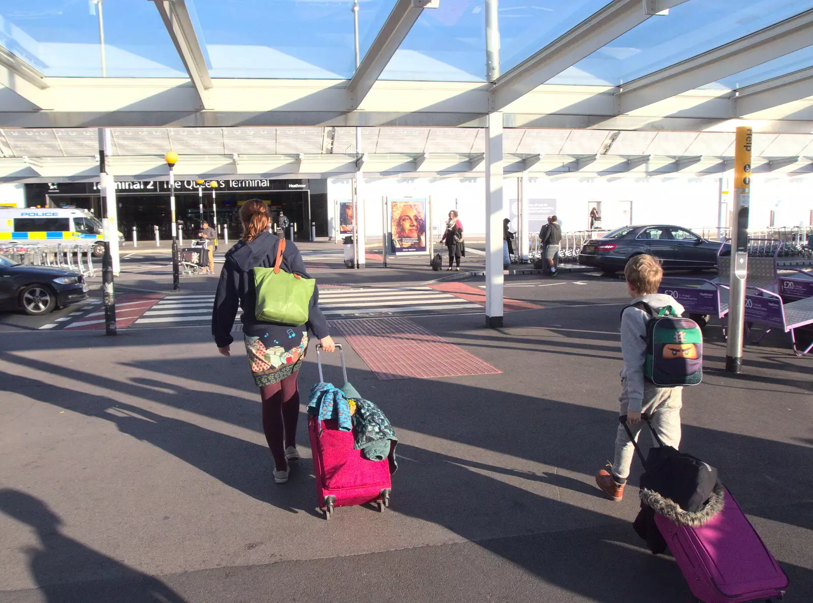 Isobel heads off into Terminal 2, from A Trip to Short Hills, New Jersey, United States - 20th October 2018