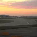 A 747 taxis in the dusk, A Trip to Short Hills, New Jersey, United States - 20th October 2018