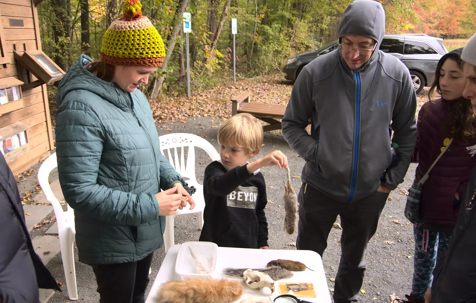 Harry holds up a dead rat by its tail, from A Trip to Short Hills, New Jersey, United States - 20th October 2018