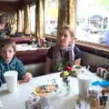 Fred and Isobel in the Summit Diner, Times Square, USS Intrepid and the High Line, Manhattan, New York - 25th October 2018