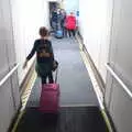 Fred hauls his case onto the plane, Times Square, USS Intrepid and the High Line, Manhattan, New York - 25th October 2018