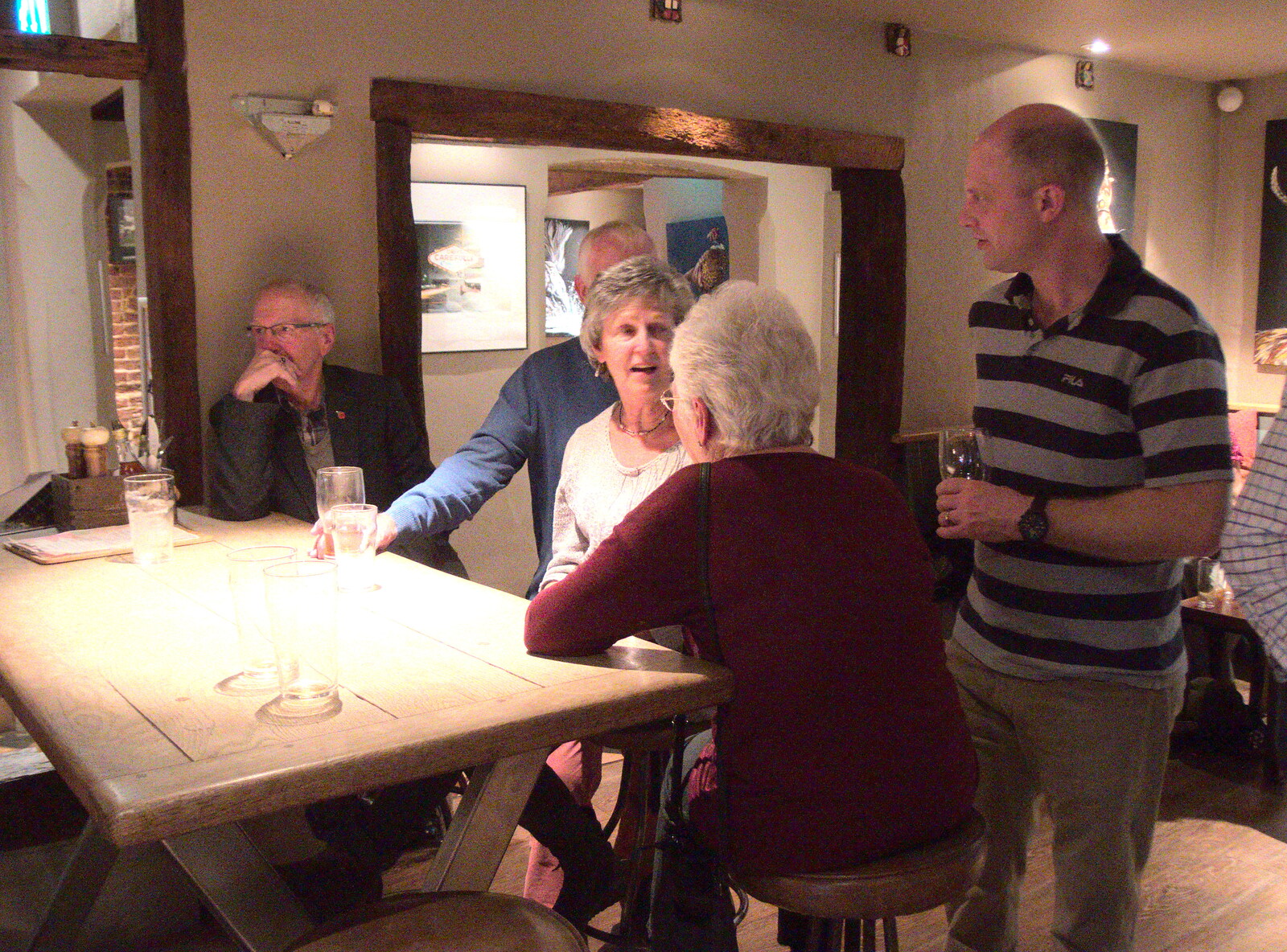 Paul chats to the Sagas from Suey Leaves Aspall, The Oaksmere, Brome, Suffolk - 16th November 2018