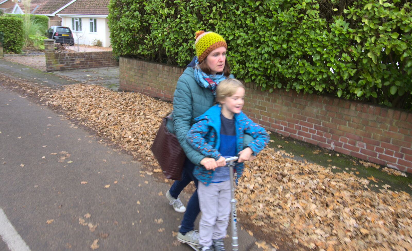 Harry and Isobel share a scooter from Thanksgiving in Highcliffe, Dorset - 23rd November 2018