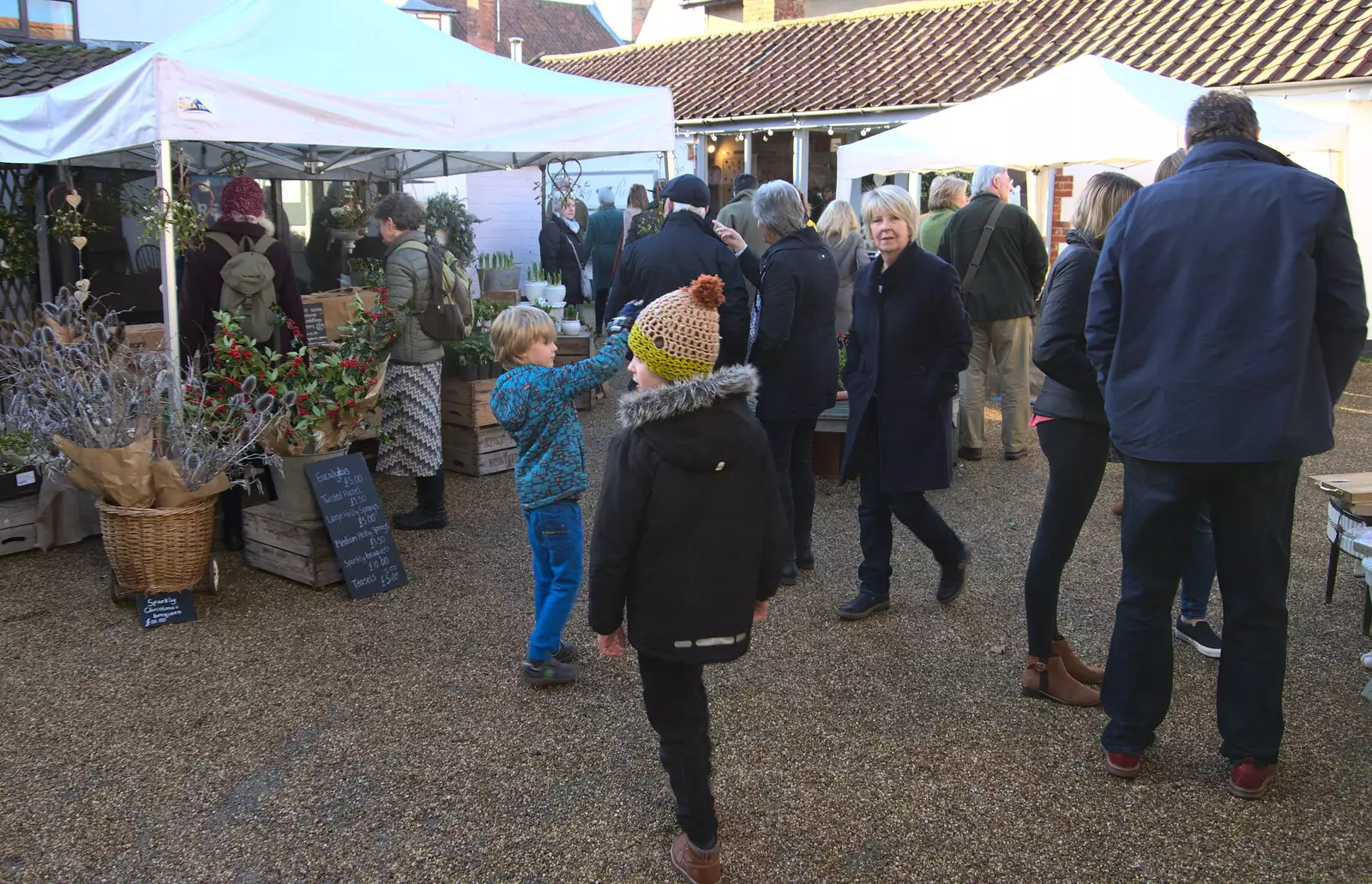 We have a poke around Cobb's Yard, from The St. Nicholas Street Fayre, Diss, Norfolk - 9th December 2018