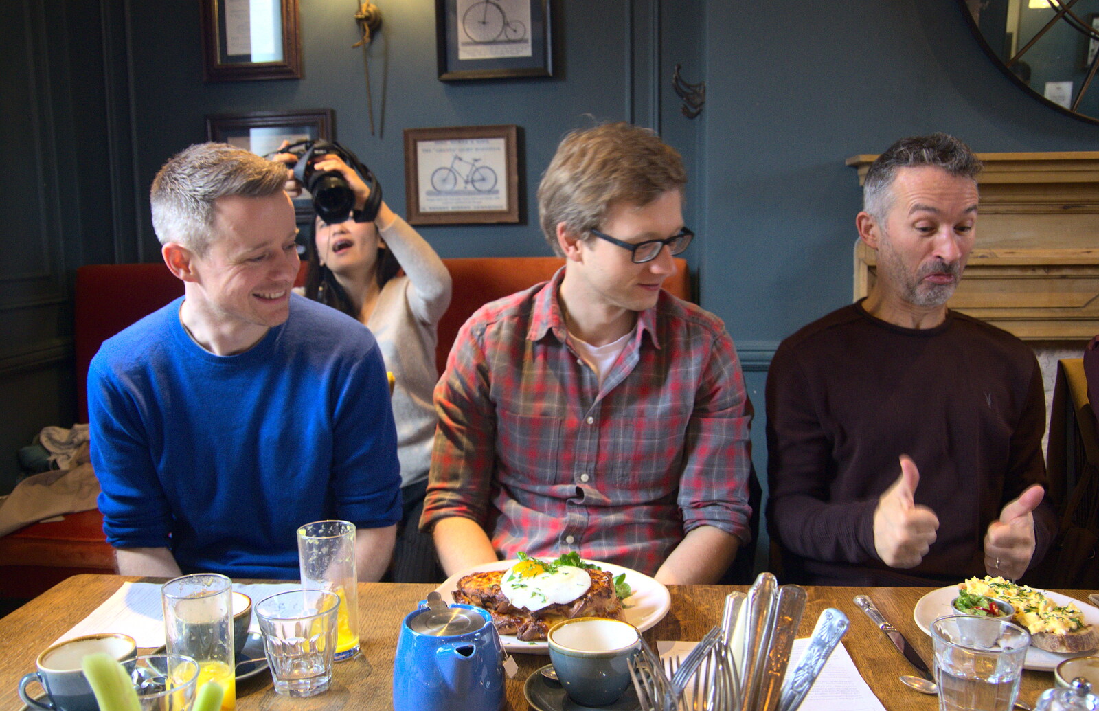 Nick gives it the thumbs up from The SwiftKey Reunion Brunch, Regent Street, Cambridge - 12th January 2019