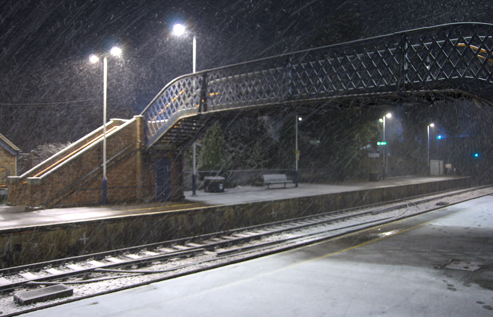 Snow comes down on the footbridge at New Milton from A Wintry Trip Down South, Walkford, Dorset - 1st February 2019