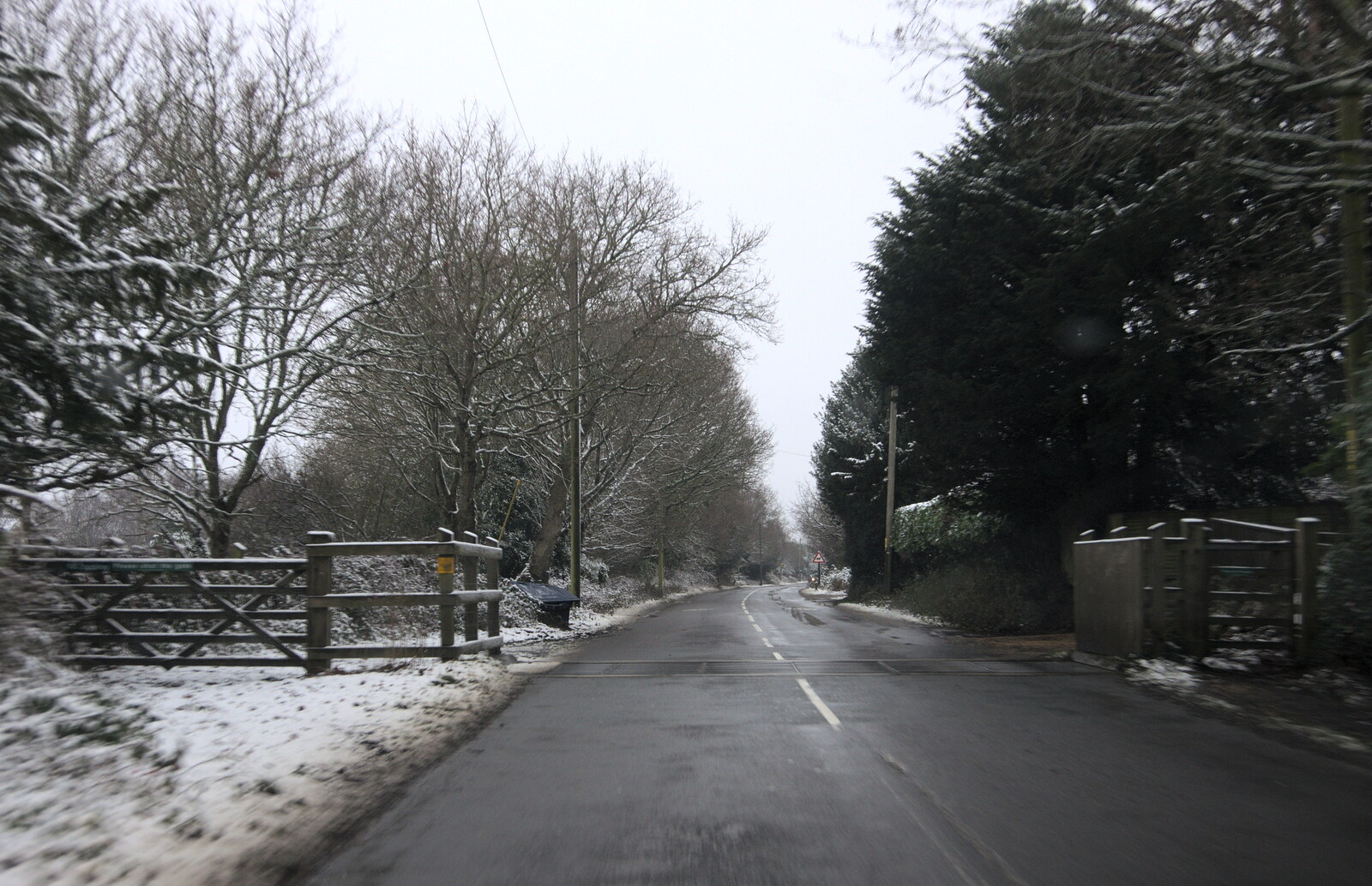 The road out of Bransgore from A Wintry Trip Down South, Walkford, Dorset - 1st February 2019