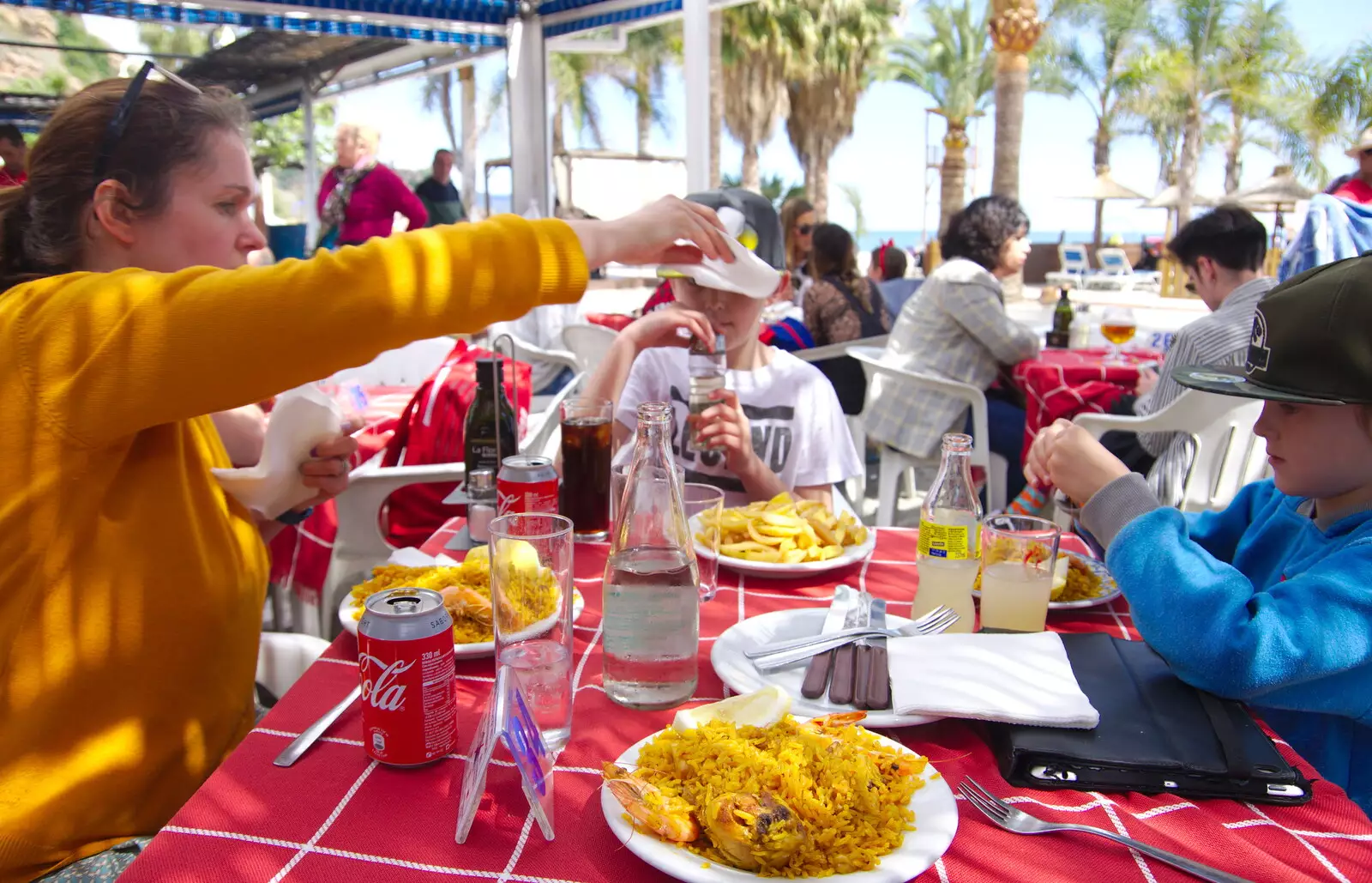 It's time for paella down on the beach, from A Walk up a Hill, Paella on the Beach and Granada, Andalusia, Spain - 19th April 2018