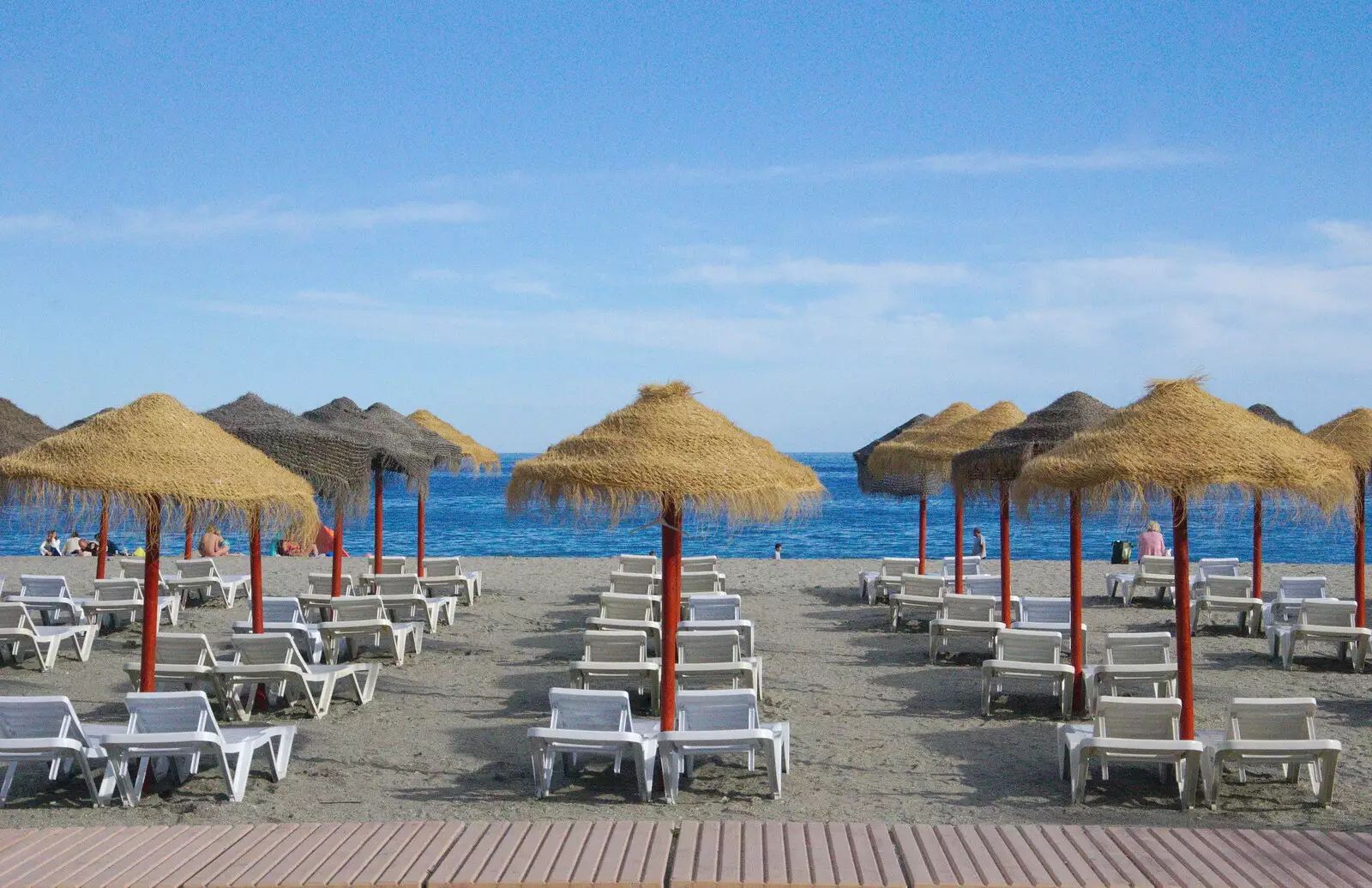 Grass-covered parasols, from A Walk up a Hill, Paella on the Beach and Granada, Andalusia, Spain - 19th April 2018