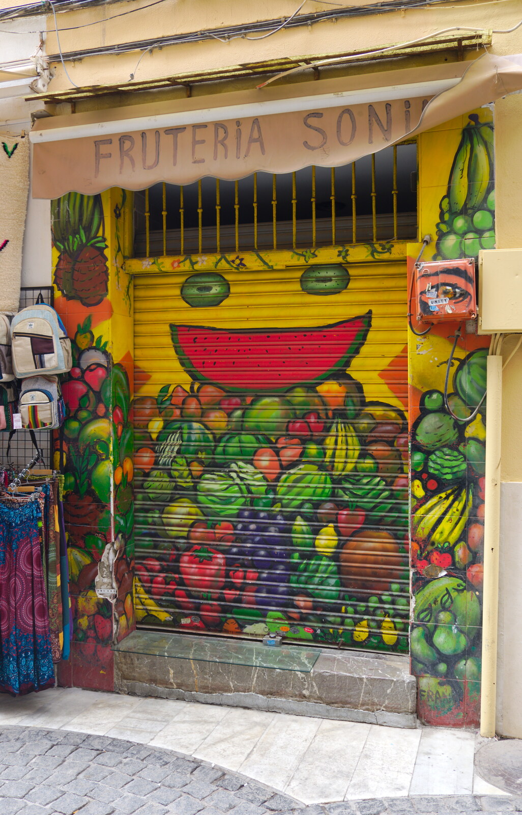 Fun graffiti on a fruit-shop shutter from A Walk up a Hill, Paella on the Beach and Granada, Andalusia, Spain - 19th April 2018