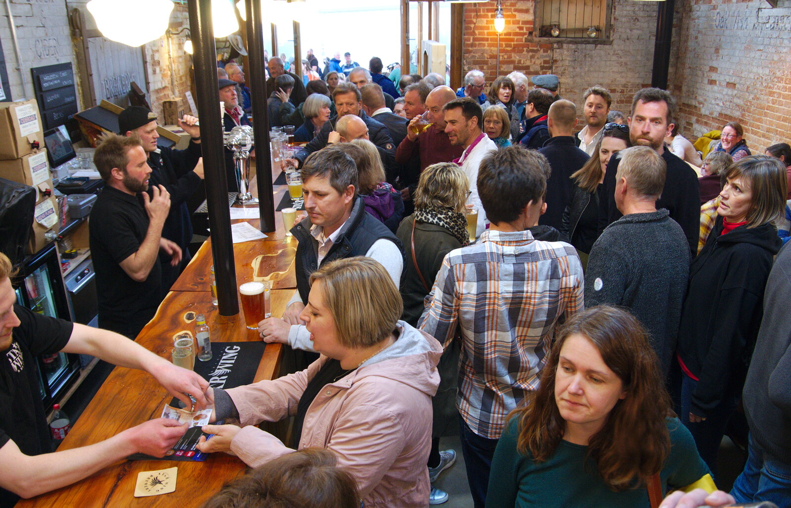 Crowded scenes in the tap room from The Opening of Star Wing Brewery's Tap Room, Redgrave, Suffolk - 4th May 2019