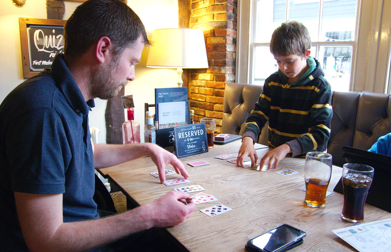 The BSCC Bike Ride 2019, Coggeshall, Essex - 11th May 2019: Phil and Fred play cards