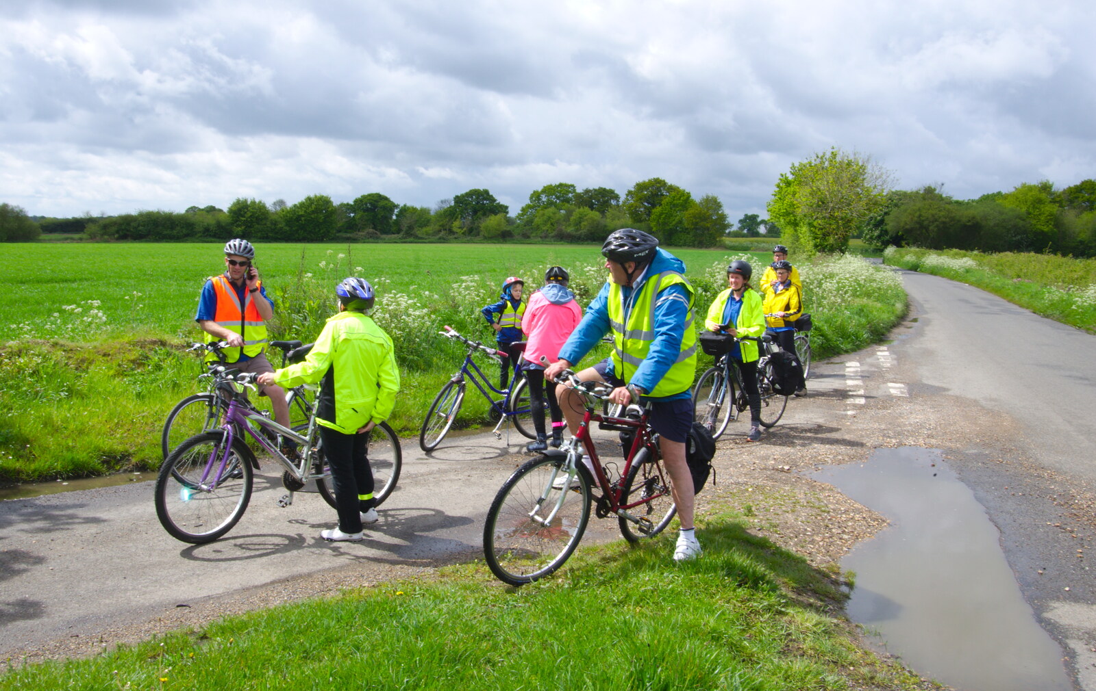 Paul's on the phone from The BSCC Bike Ride 2019, Coggeshall, Essex - 11th May 2019