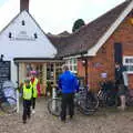 Fred comes out of the pub, The BSCC Bike Ride 2019, Coggeshall, Essex - 11th May 2019