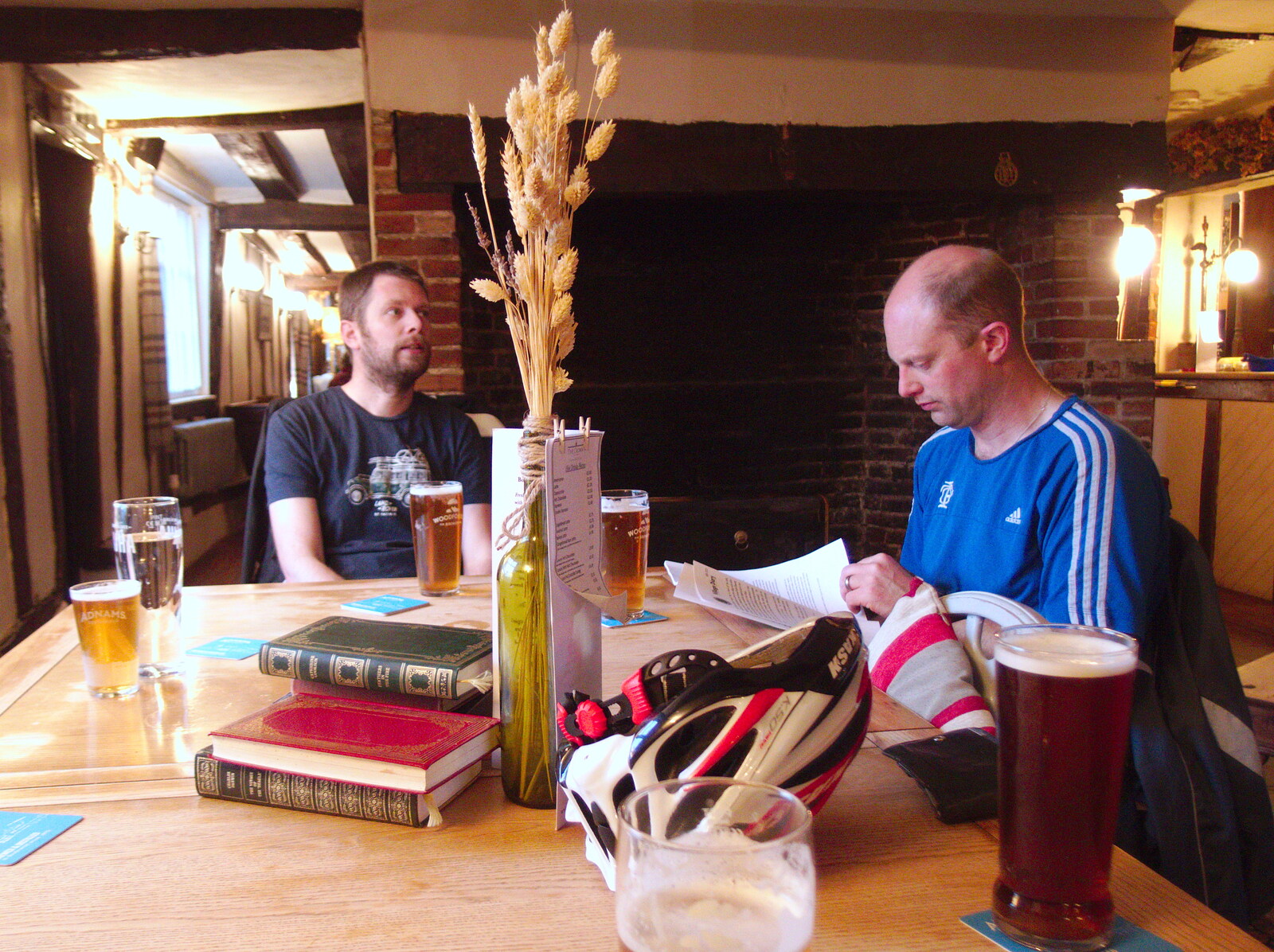 The BSCC at Pulham Market and Hopton, and Lunch in Paddington - 21st May 2019: The Boy Phil looks around as Paul reads something