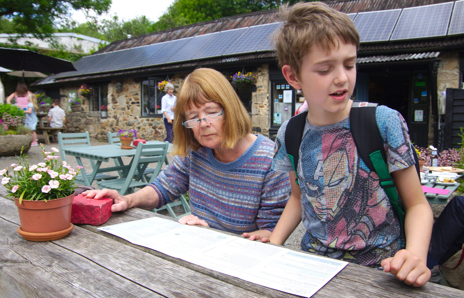 Chagford Lido and a Trip to Parke, Bovey Tracey, Devon - 25th May 2019: Grandma J and Fred