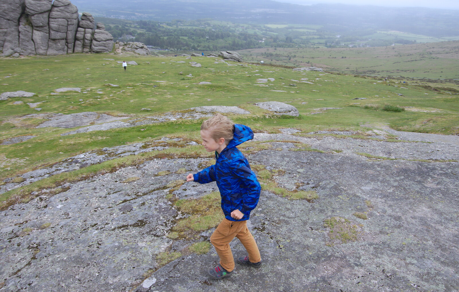 Harry pushes into the wind from The Tom Cobley and a Return to Haytor, Bovey Tracey, Devon - 27th May 2019