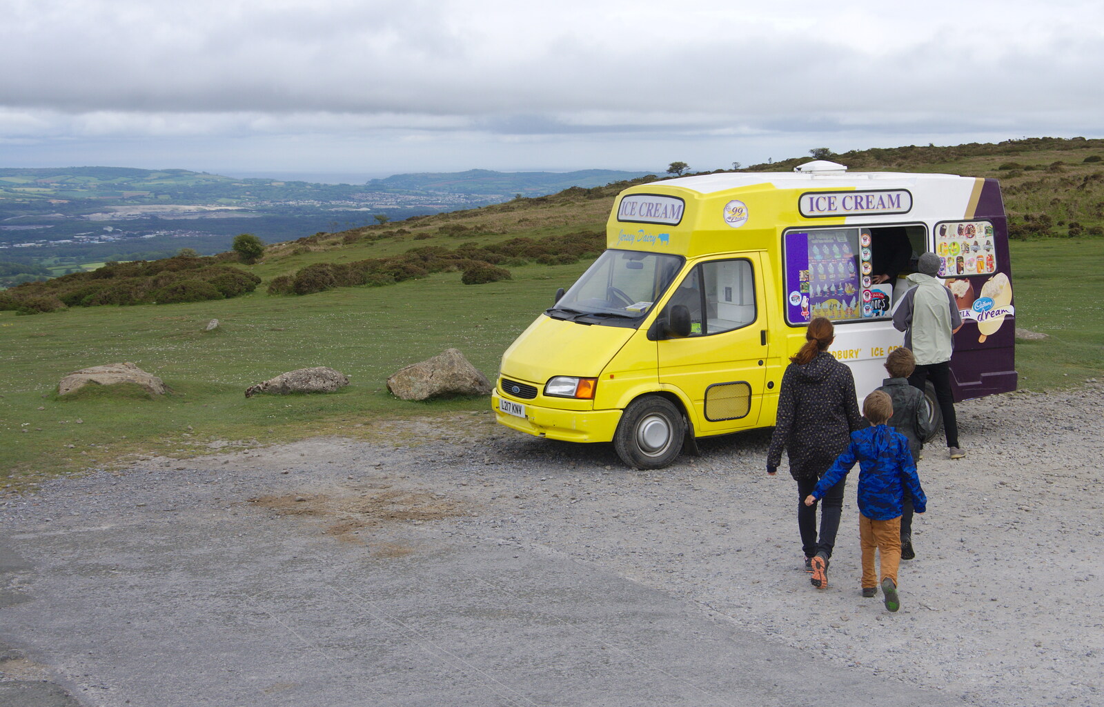 It's time for an ice cream from The Tom Cobley and a Return to Haytor, Bovey Tracey, Devon - 27th May 2019