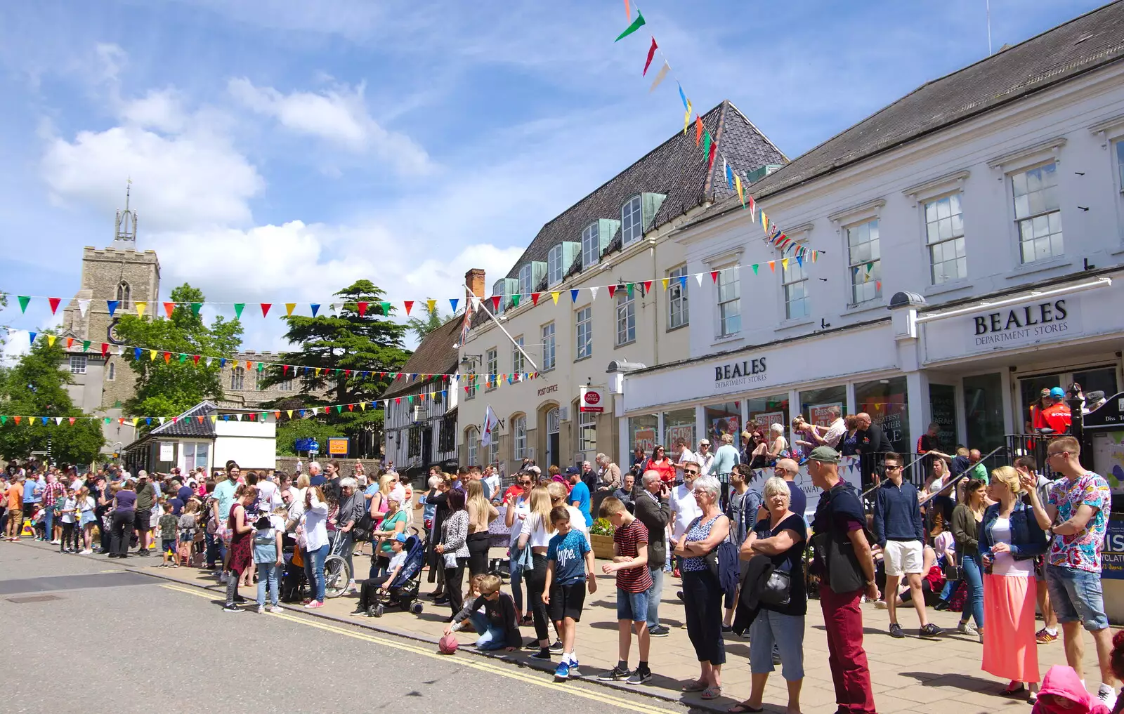 The crowds start to build up, from The Diss Carnival 2019, Diss, Norfolk - 9th June 2019