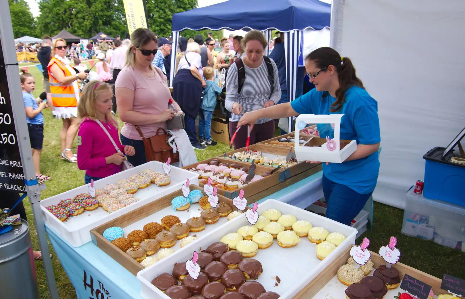 A  doughnut shop, at £1.50 a pop, does a good trade, from The Diss Carnival 2019, Diss, Norfolk - 9th June 2019