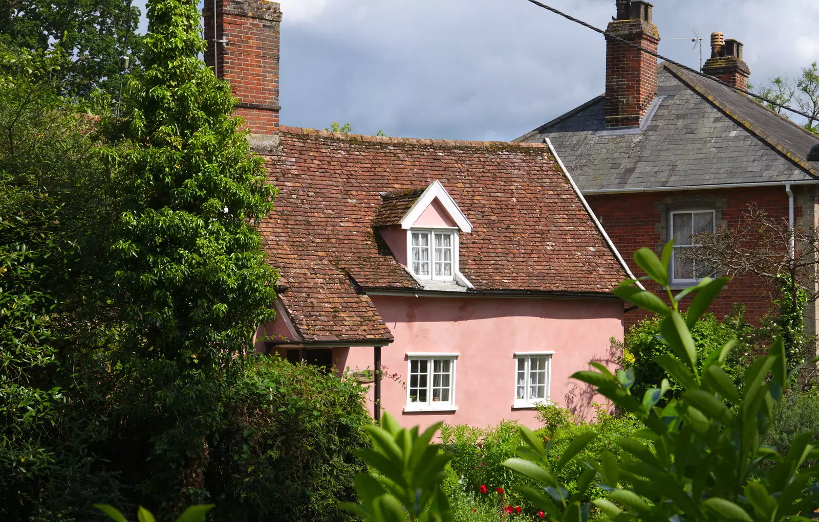 A nice cottage on Victoria Hill, from The Diss Carnival 2019, Diss, Norfolk - 9th June 2019