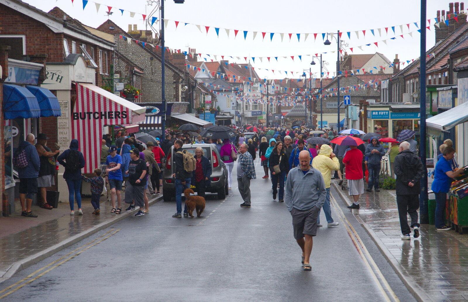 A packed Fore Street in Sheringham from Kelling Camping and the Potty Morris Festival, Sheringham, North Norfolk - 6th July 2019
