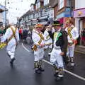 A dance concludes, Kelling Camping and the Potty Morris Festival, Sheringham, North Norfolk - 6th July 2019