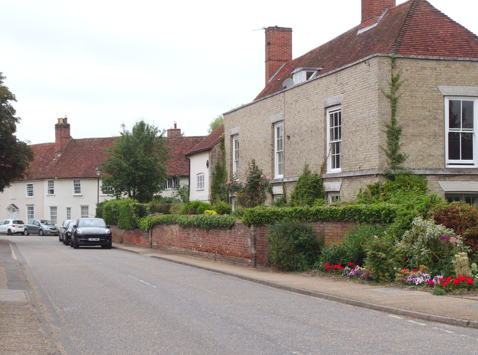 A Postcard from Boxford and BSCC at Pulham, Suffolk and Norfolk - 13th July 2019: A nice big brick-built house