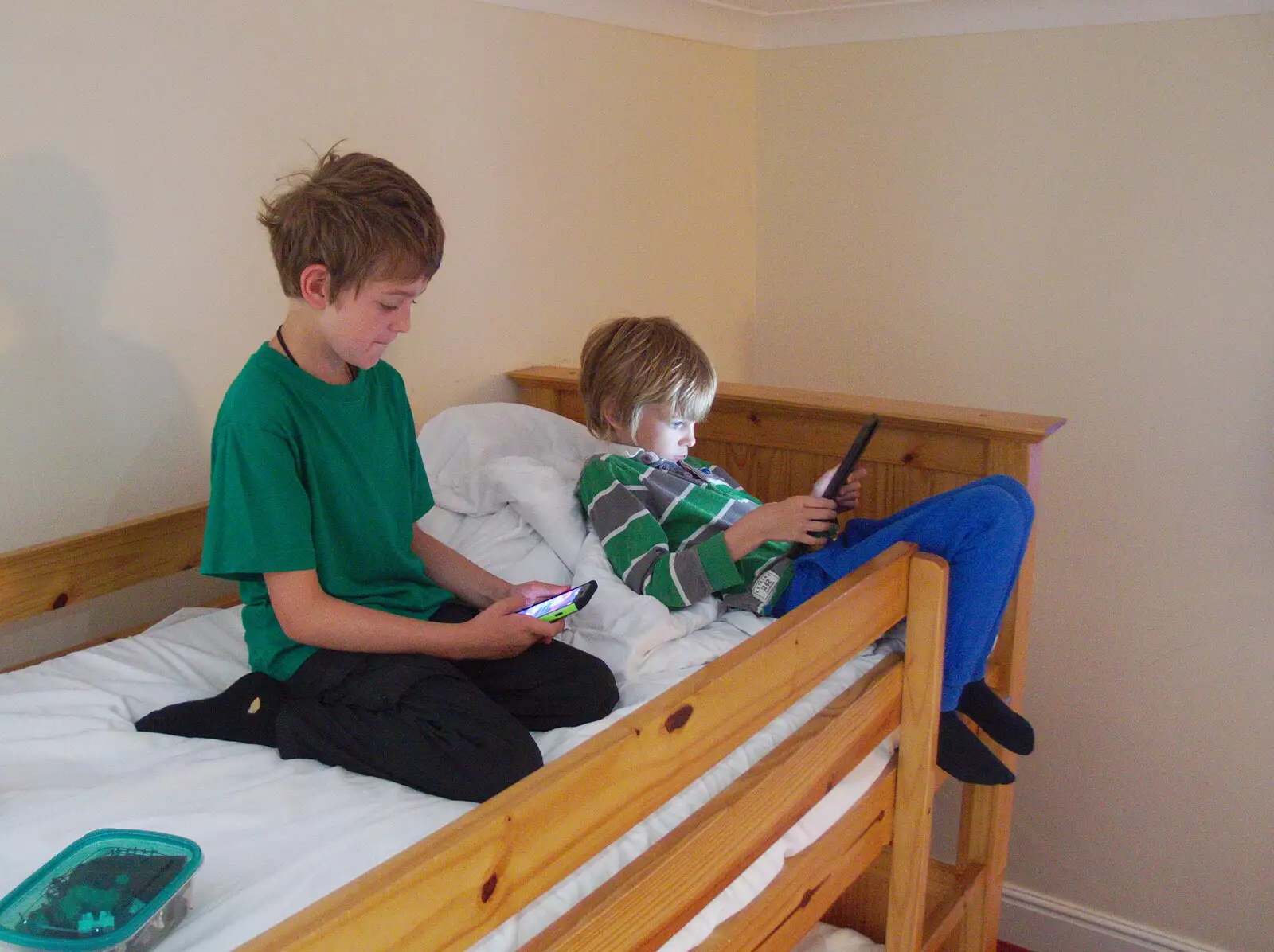 The boys are on devices again, from The Summer Trip to Ireland, Monkstown, Co. Dublin, Ireland - 9th August 2019