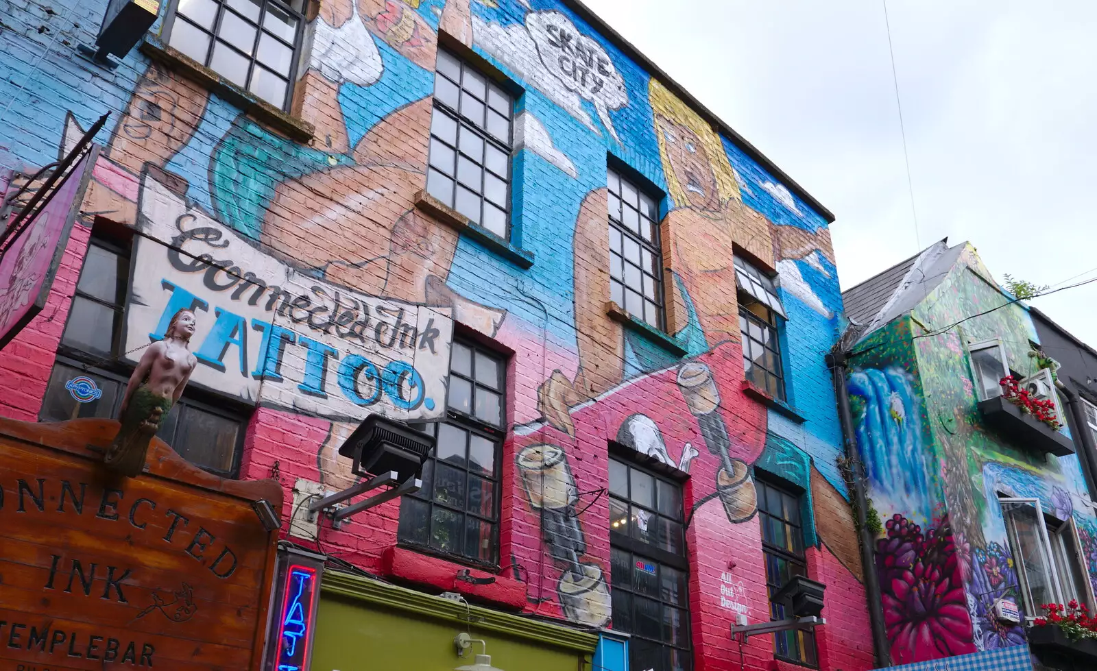 Massive wall art on Connected Ink tattoo, from Busking in Temple Bar, Dublin, Ireland - 12th August 2019