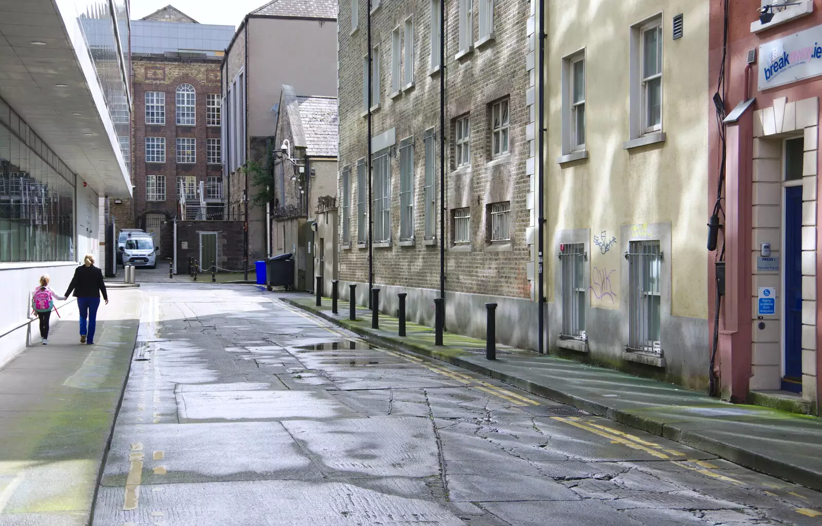 Another Dublin back street, from Busking in Temple Bar, Dublin, Ireland - 12th August 2019