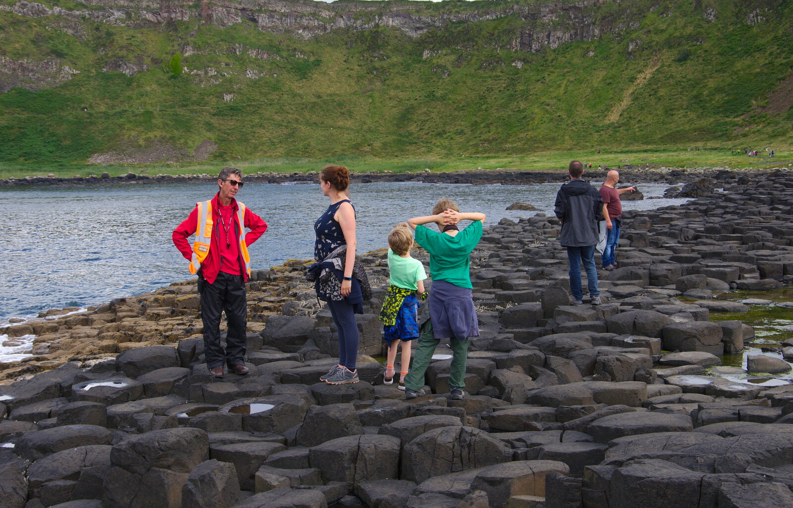 Isobel chats to one of the ranger types from The Giant's Causeway, Bushmills, County Antrim, Northern Ireland - 14th August 2019