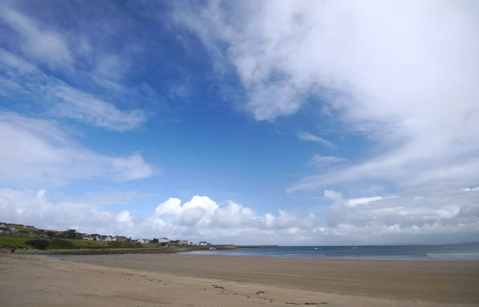 Big sky over Mullaghmore, from Mullaghmore Beach and Marble Arch Caves, Sligo and Fermanagh, Ireland - 19th August 2019