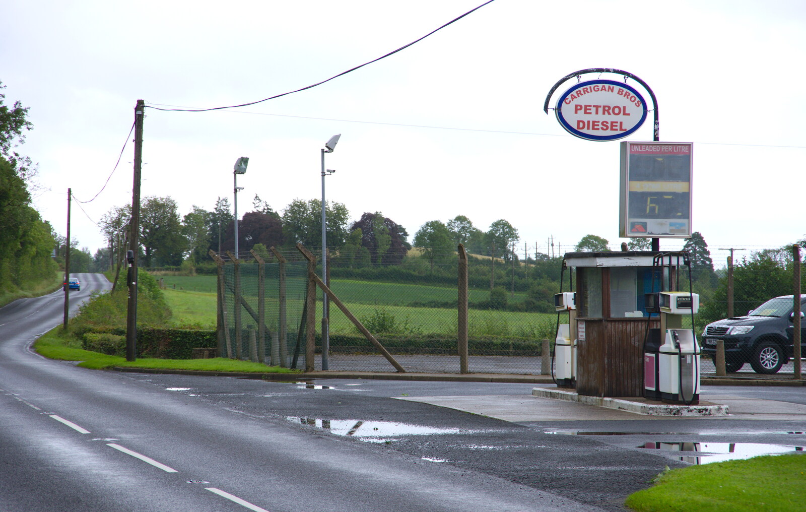 The derelict petrol station at Carrigan Brothers from Travels in the Borderlands: An Blaic/Blacklion to Belcoo and back, Cavan and Fermanagh, Ireland - 22nd August 2019