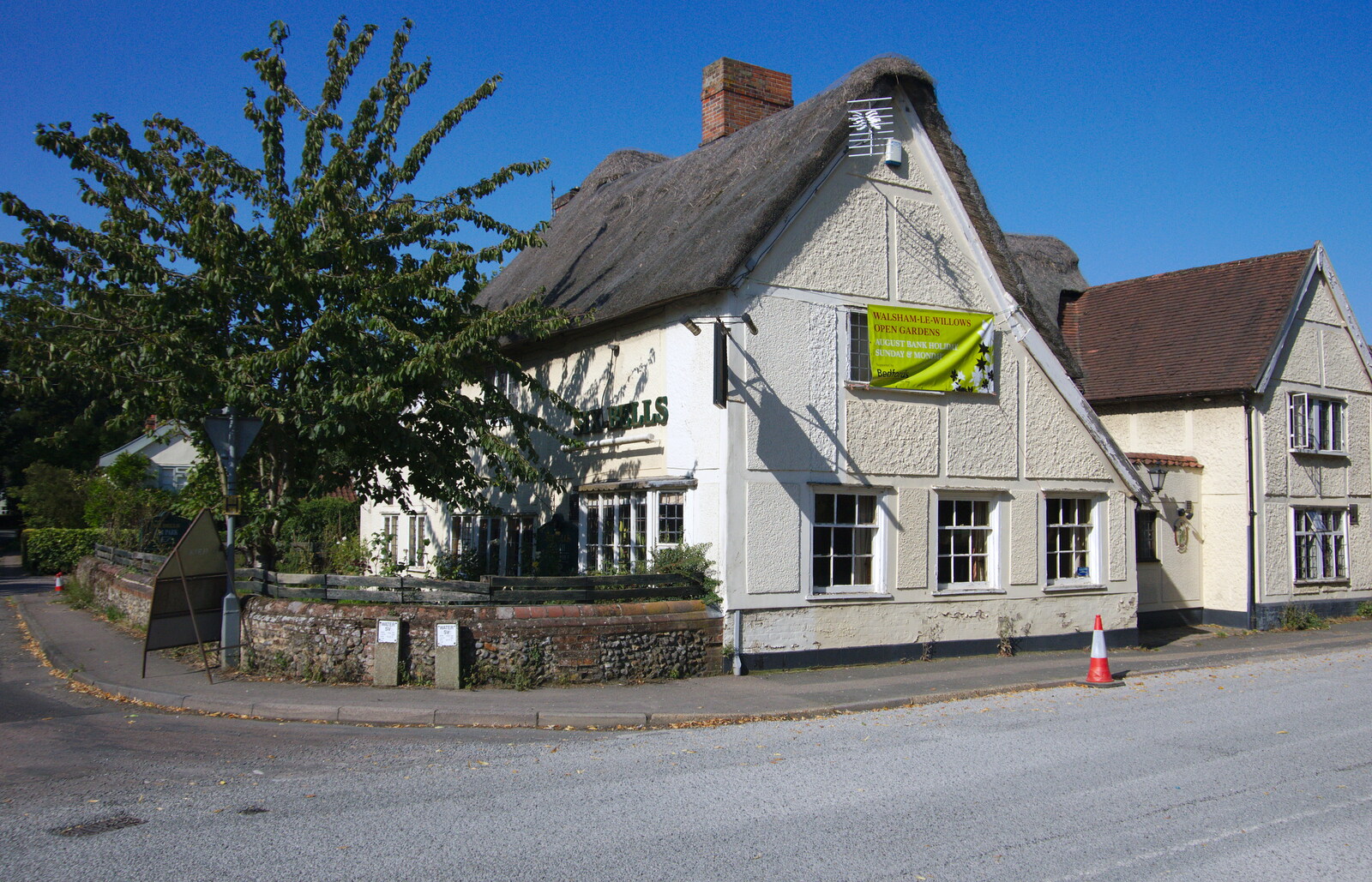 The Six Bells pub, which might be closed from The Gislingham Silver Band at Walsham Le Willows, Suffolk - 26th August 2019