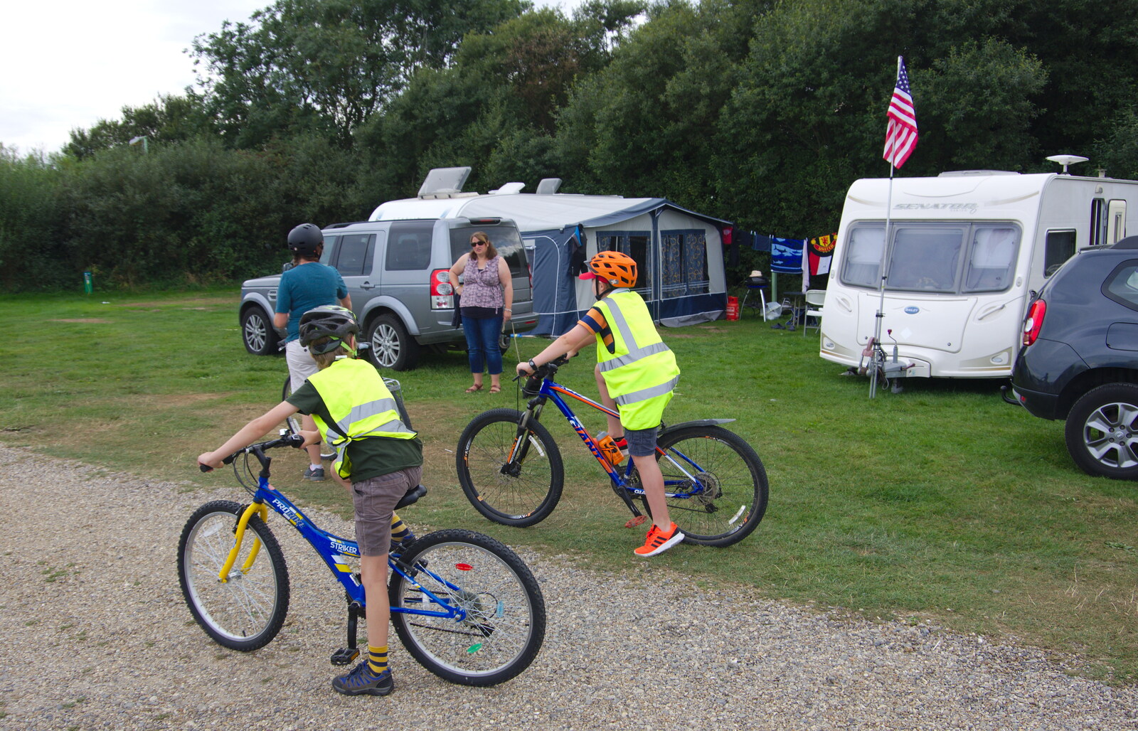 We prepare to cycle over to the Nelson Head from Waxham Sands and the Nelson Head Beer Festival, Horsey, Norfolk - 31st August 2019