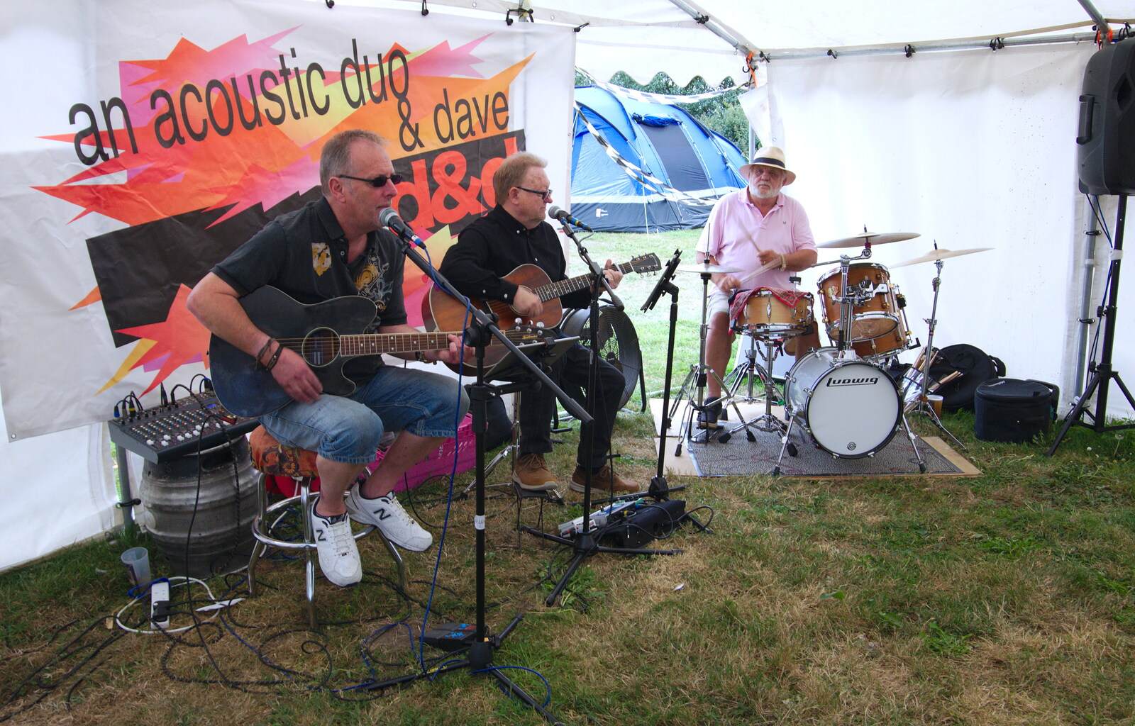 An acoustic duo and Dave, apparently from Waxham Sands and the Nelson Head Beer Festival, Horsey, Norfolk - 31st August 2019