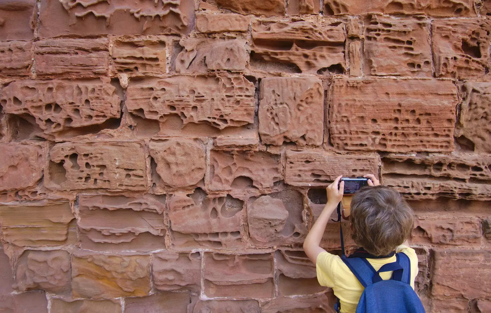 Fred inspects some awesome sanstone erosion, from Kenilworth Castle and the 69th Entry Reunion Dinner, Stratford, Warwickshire - 14th September 2019