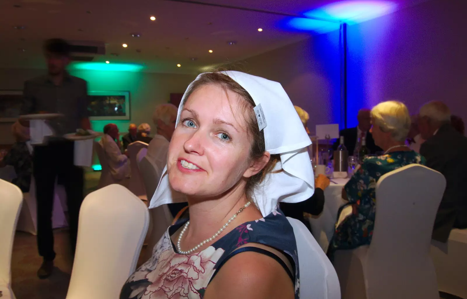 Isobel does some sort of Mother Theresa impression, from Kenilworth Castle and the 69th Entry Reunion Dinner, Stratford, Warwickshire - 14th September 2019